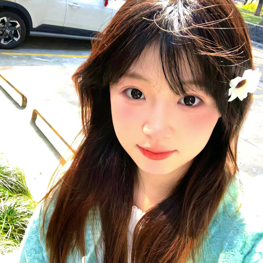对她说