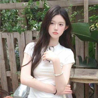 两个月亮